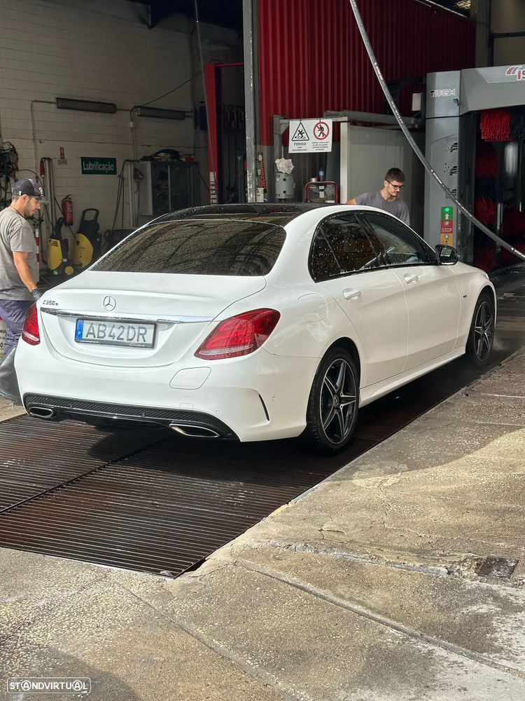 Mercedes-Benz C 350 e 7G-TRONIC AMG Line - 2