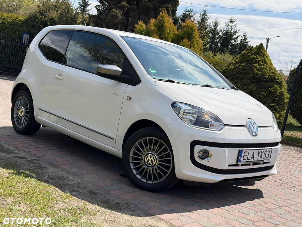 Volkswagen up! cheer - 12