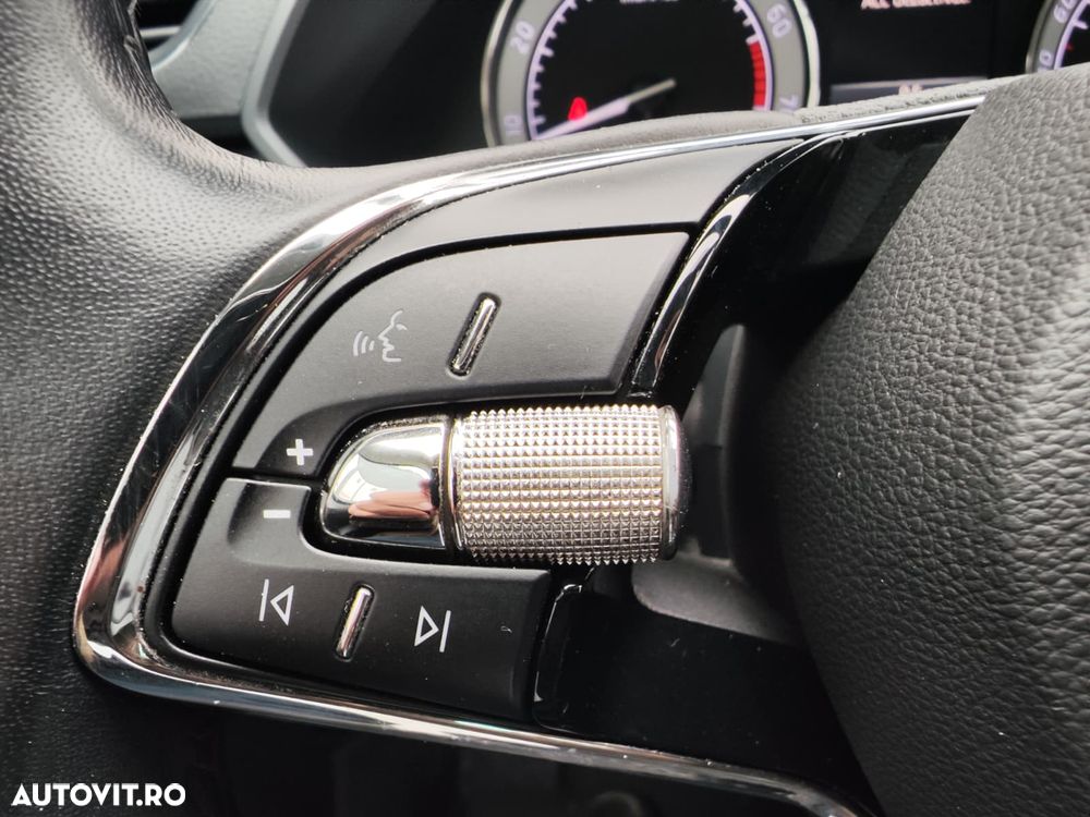 Skoda Superb 1.5 TSI DSG Ambition - 25