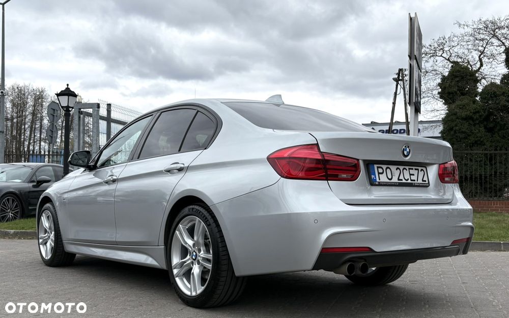 BMW Seria 3 320i GPF xDrive M Sport - 6