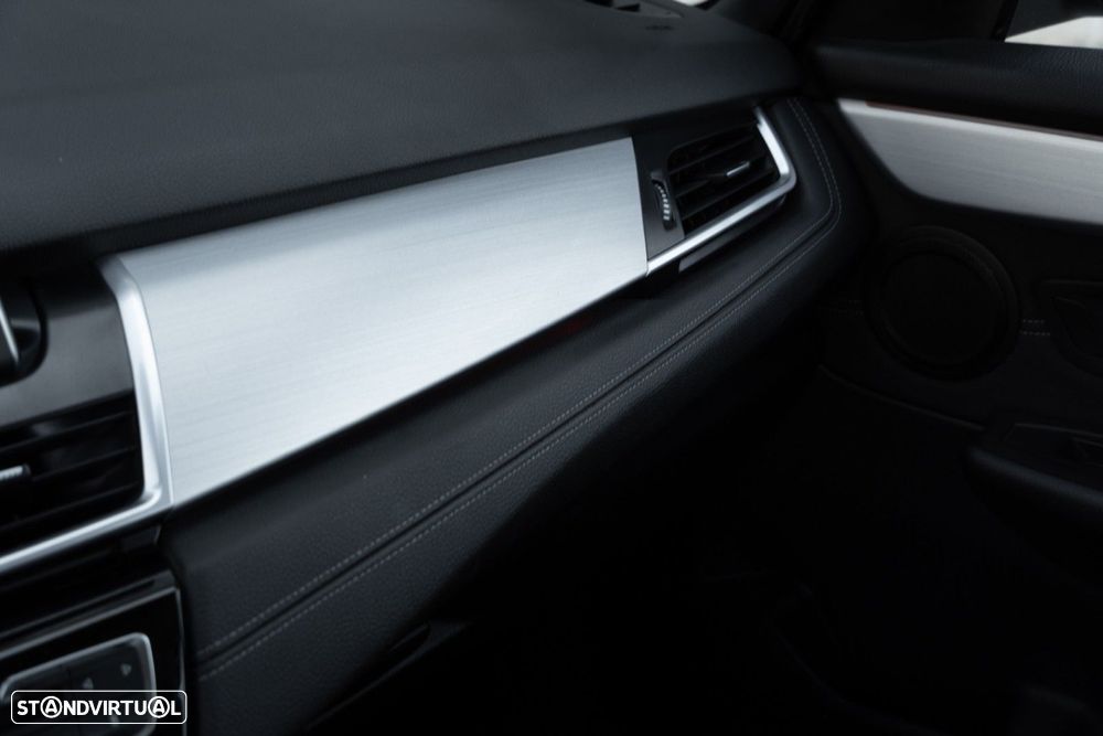 BMW 216 Gran Tourer d Line Sport - 25