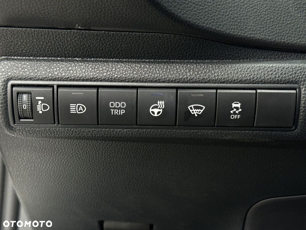 Toyota Corolla 1.8 Hybrid Comfort - 19