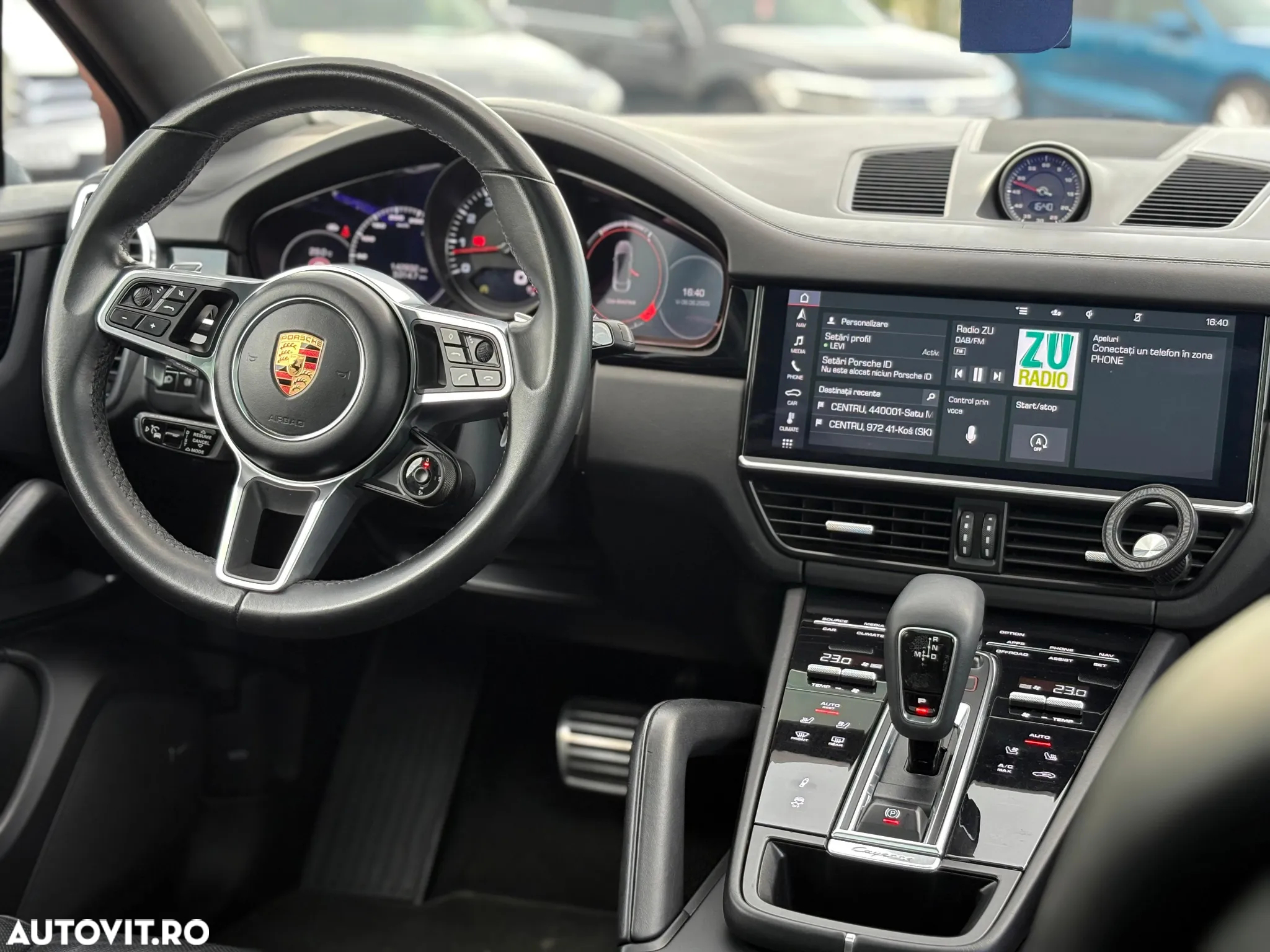 Porsche Cayenne S - 12