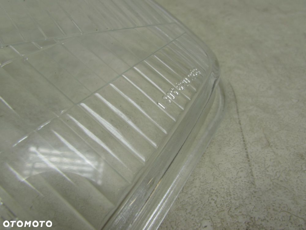 MERCEDES T2 O309 SZKLO KLOSZ LAMPY A0028266890 - 2