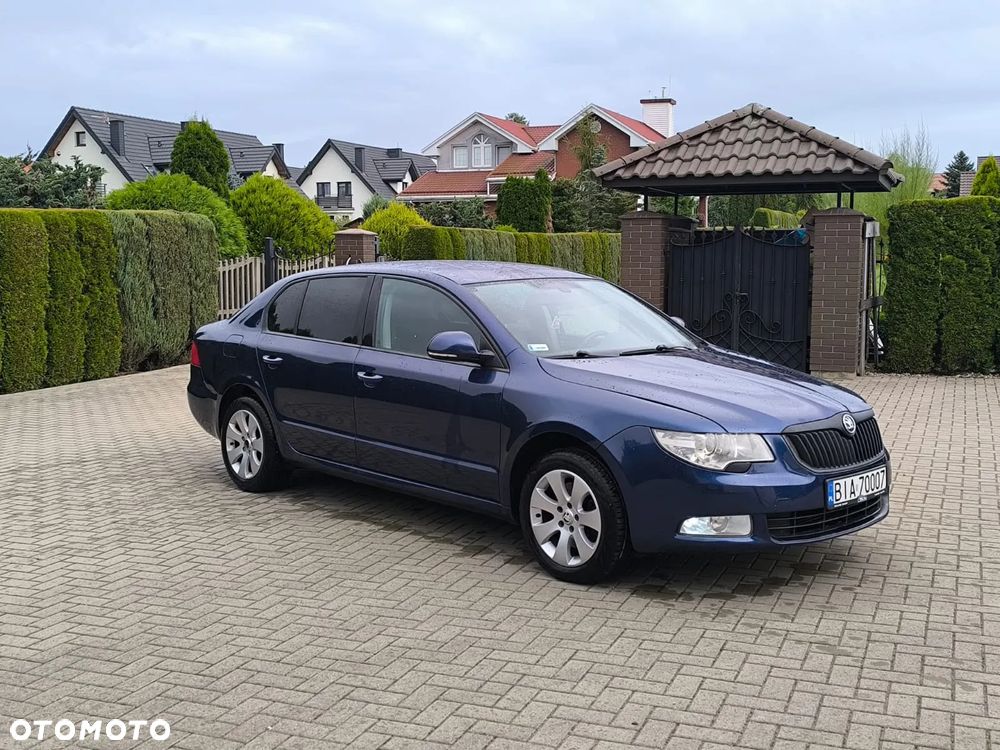 Skoda Superb - 16