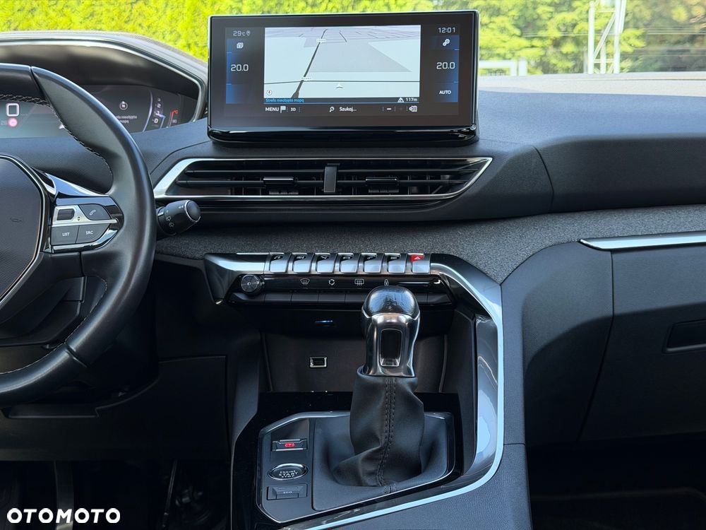 Peugeot 3008 1.5 BlueHDi Allure S&S - 24