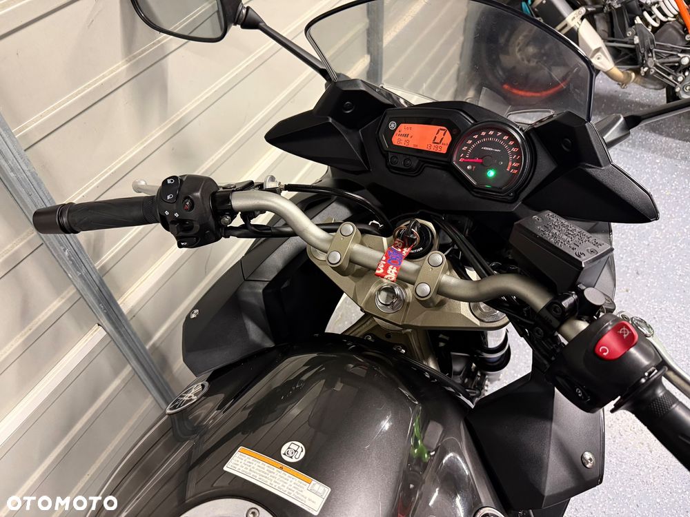 Yamaha XJ - 7
