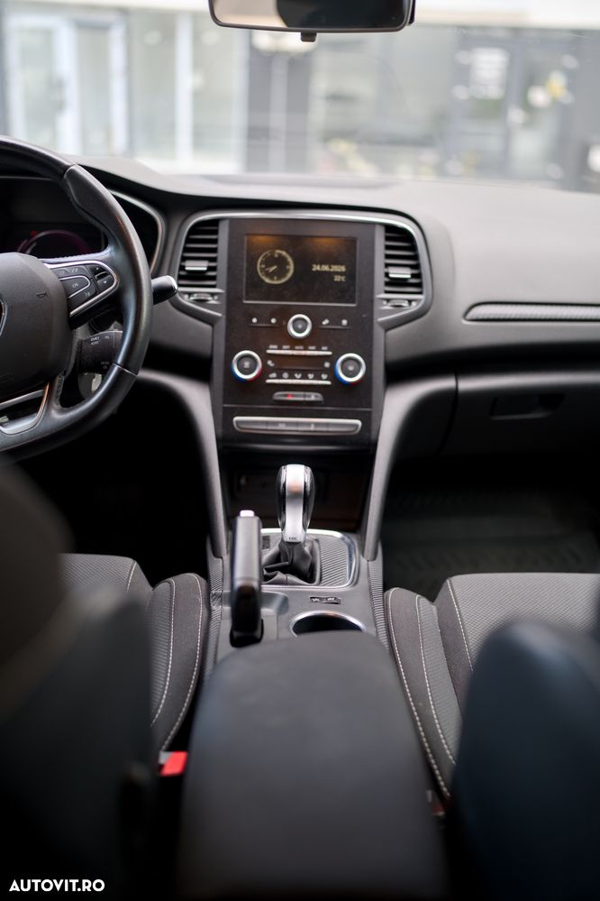Renault Megane - 5