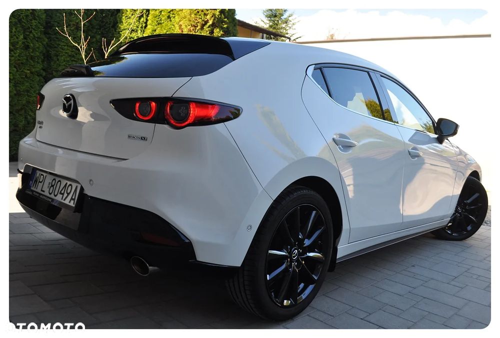 Mazda 3 2.0 mHEV AWD Hikari - 2