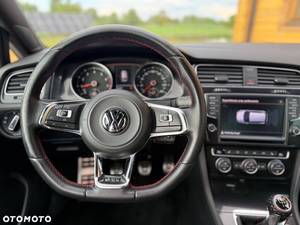 Volkswagen Golf GTI BlueMotion Technology - 16