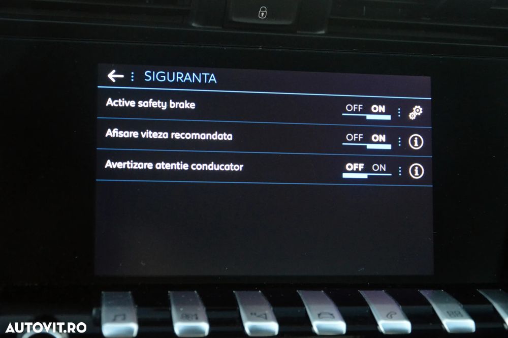 Peugeot 508 BlueHDi 130 EAT8 Allure Pack - 31