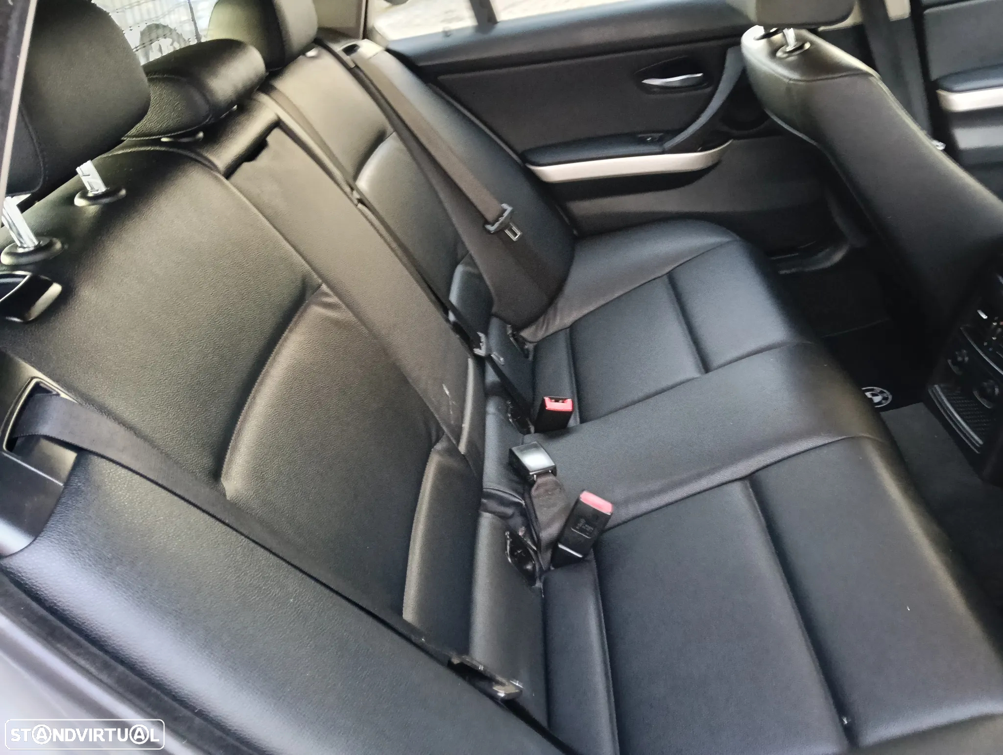 BMW 318 d Touring Navigation - 13
