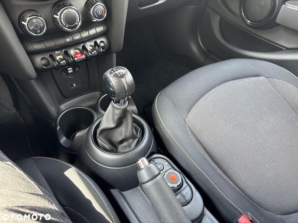 MINI Cooper - 13