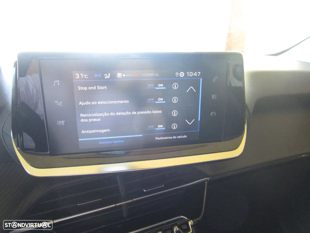 Peugeot 208 1.2 PureTech Active Pack - 27