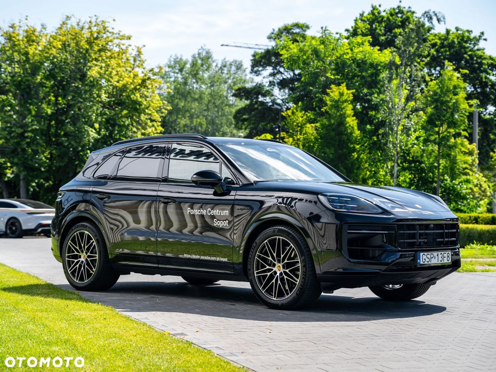 Porsche Cayenne E-Hybrid PHEV Black Edition - 4