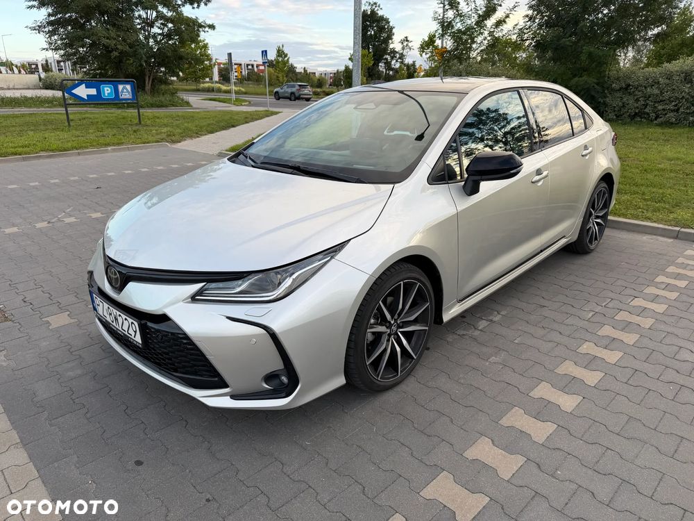 Toyota Corolla 1.8 Hybrid GR Sport - 1