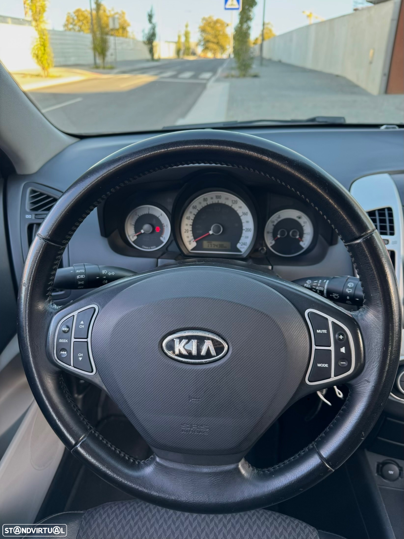 Kia Ceed 1.6 CRDi EX Eco - 11