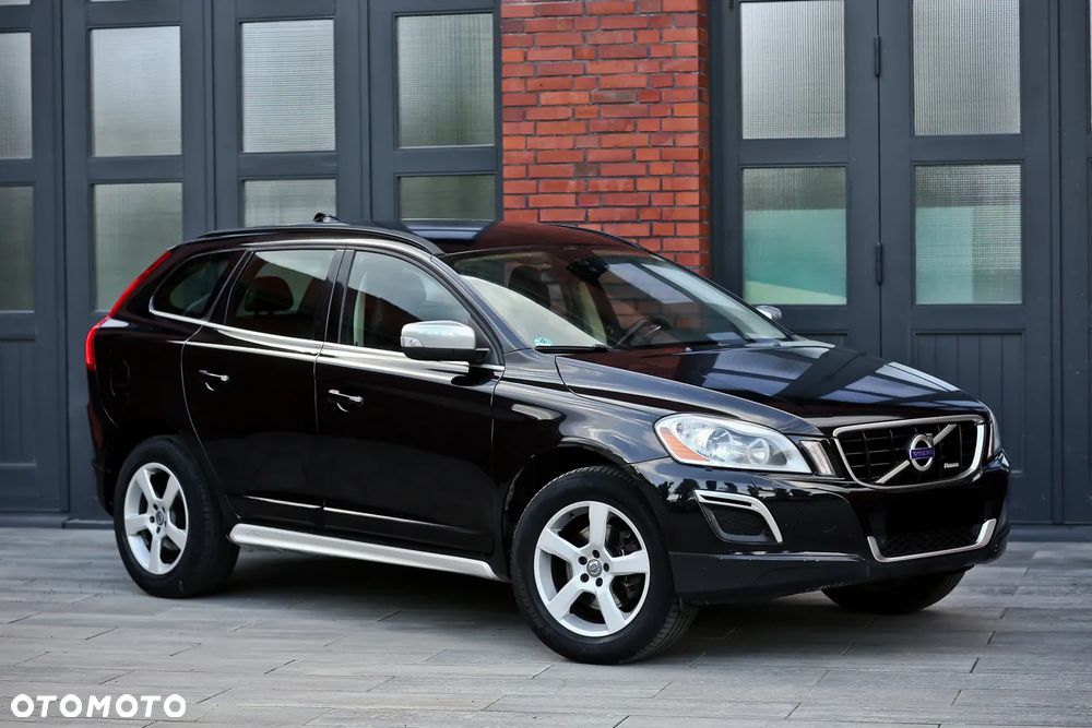 Volvo XC 60 DRIVe R Design - 1