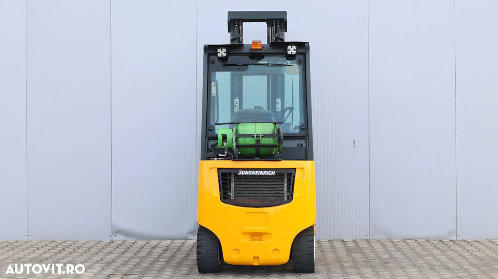 Jungheinrich TFG 320s - 7