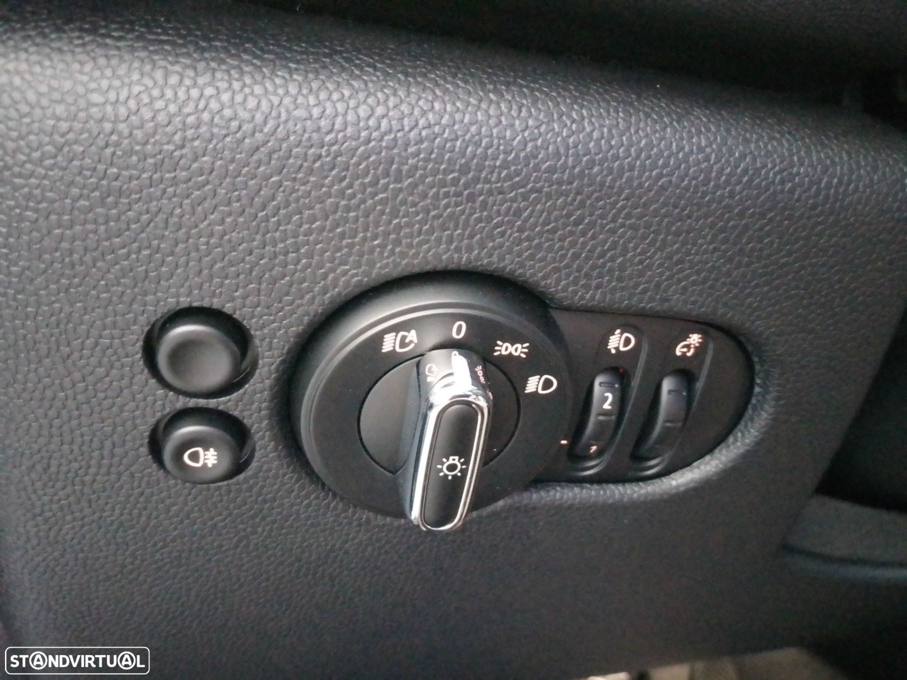 MINI 3 Portas Cooper SE Premium Classic - 19