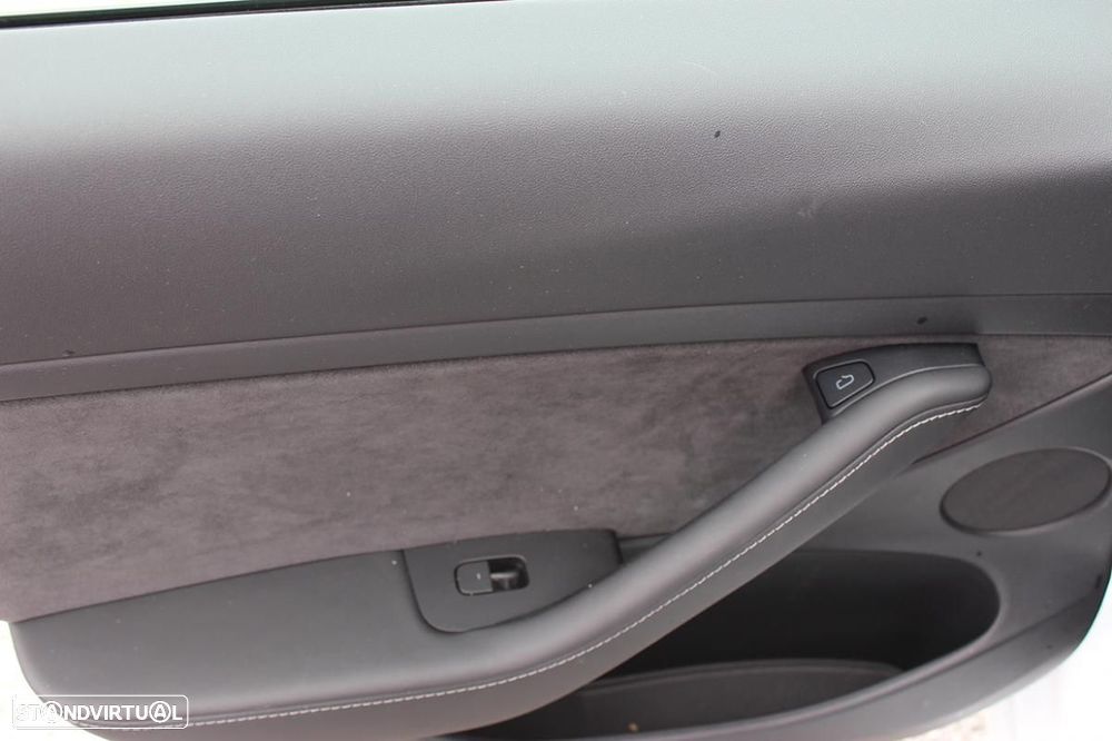 Tesla Model 3 Standard Range Plus RWD - 33