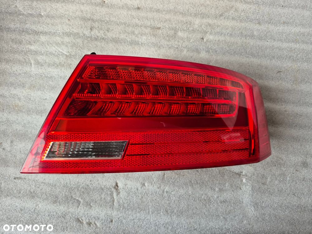 Audi A5 8T 8F LAMPA PRAWY LEWY TYŁ 8T8945096F 8T0945095F - 7