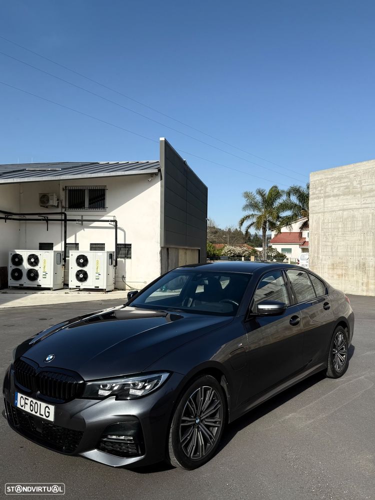 BMW 330 e Aut. M Sport - 8