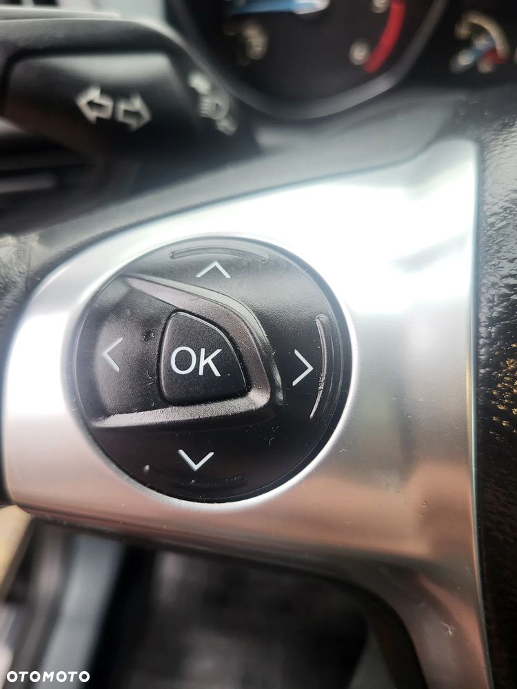 Ford C-MAX 1.6 TDCi Start-Stop-System SYNC Edition - 28