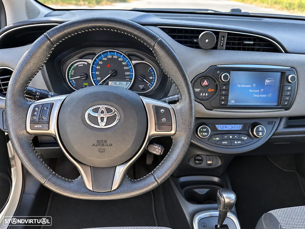 Toyota Yaris - 11