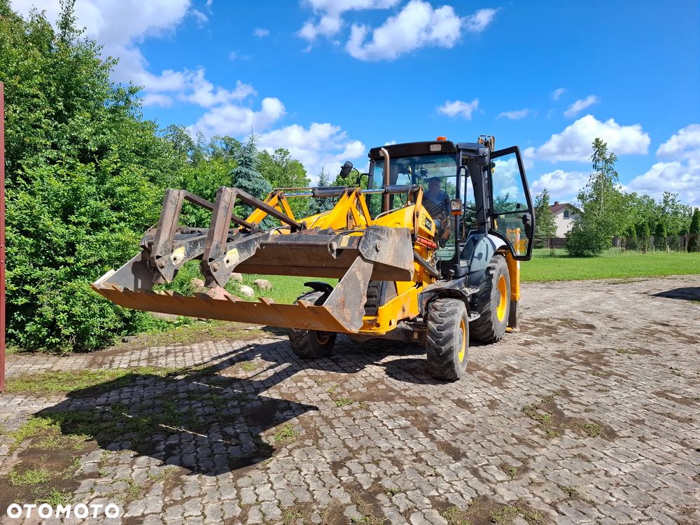 JCB 3CXT APC - 4