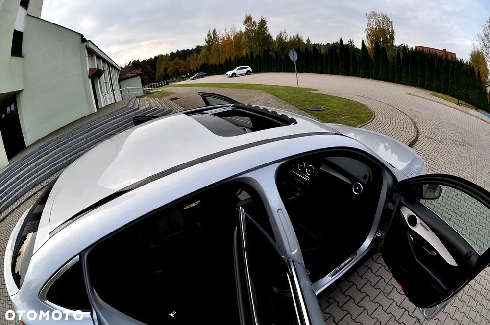 Mercedes-Benz GLC 200 d - 14