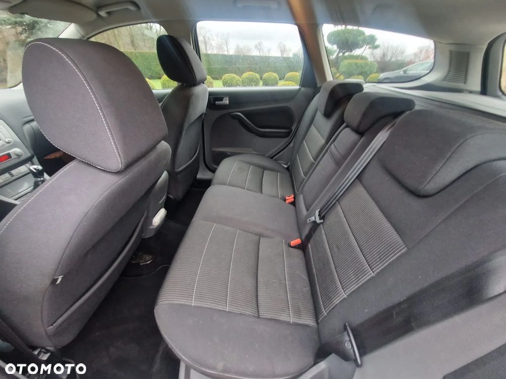 Ford Focus 1.6 X100 - 25