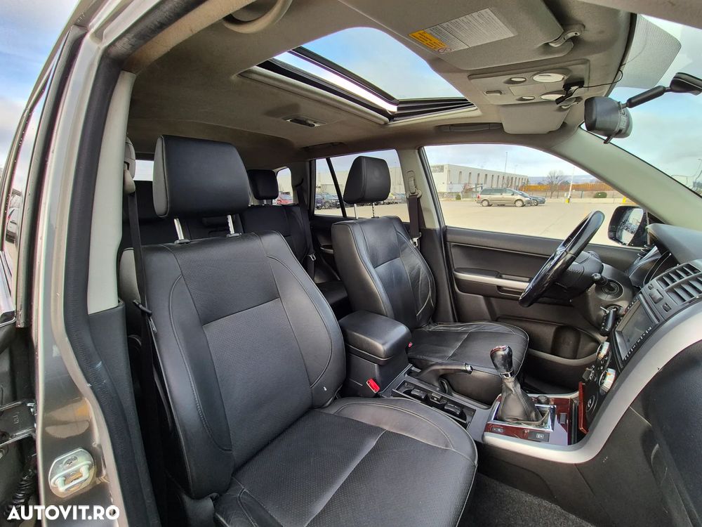 Suzuki Grand Vitara 1.9 DDiS Club DPF Family - 14