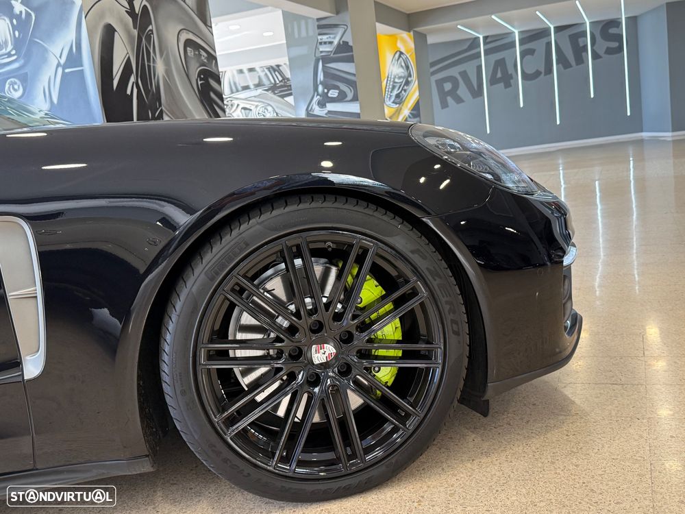 Porsche Panamera 4 E-Hybrid Platinum Edition com PDLS - 9