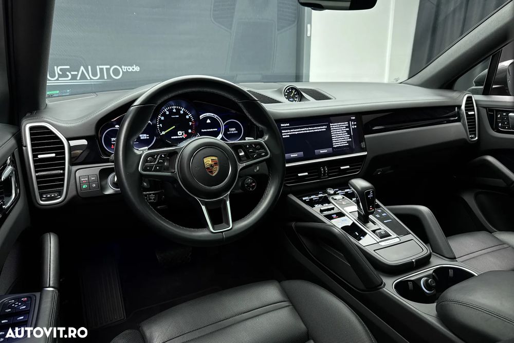 Porsche Cayenne Coupe E-Hybrid Tiptronic S Platinum Edition - 14