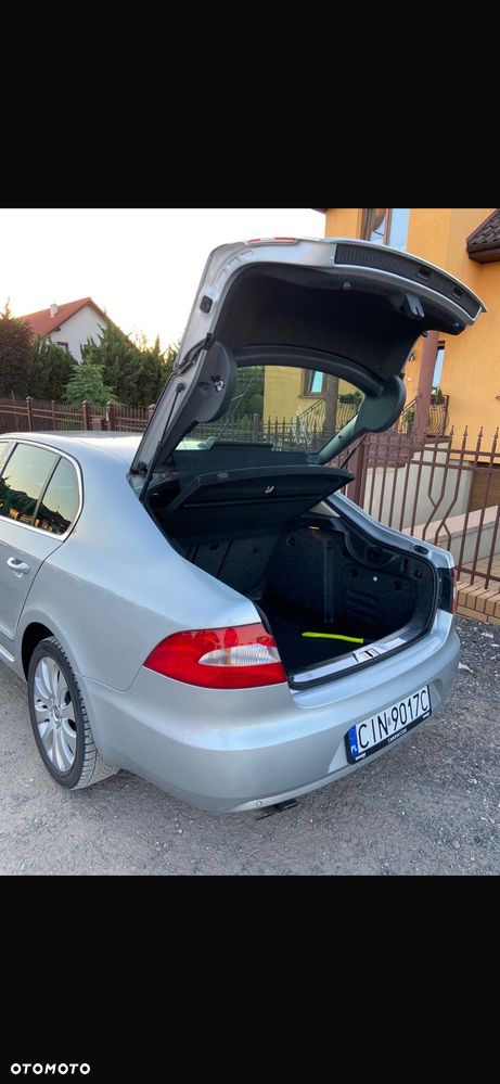 Skoda Superb 1.8 TSI Elegance DSG - 3