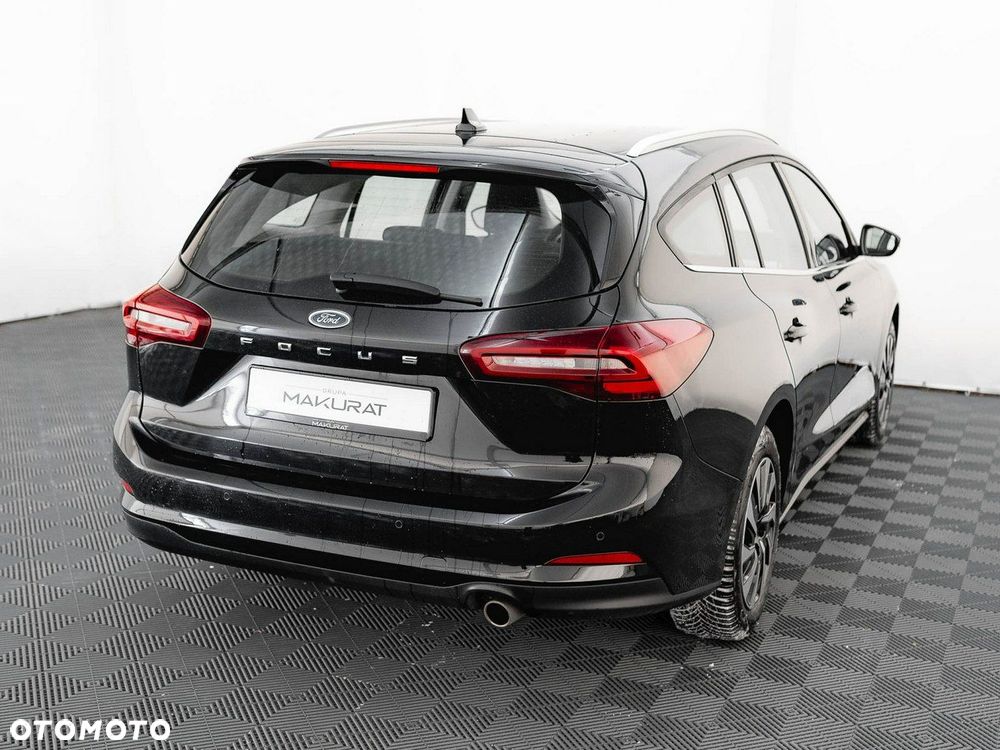 Ford Focus SW 1.0 EcoBoost Titanium - 6
