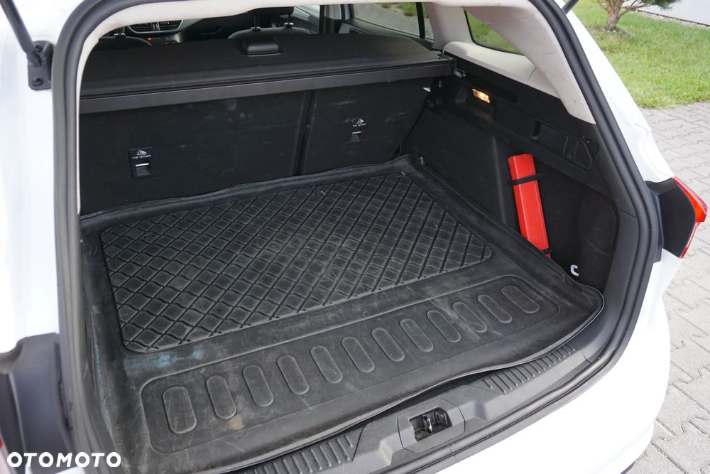 Ford Focus 2.0 EcoBlue Titanium Business - 9