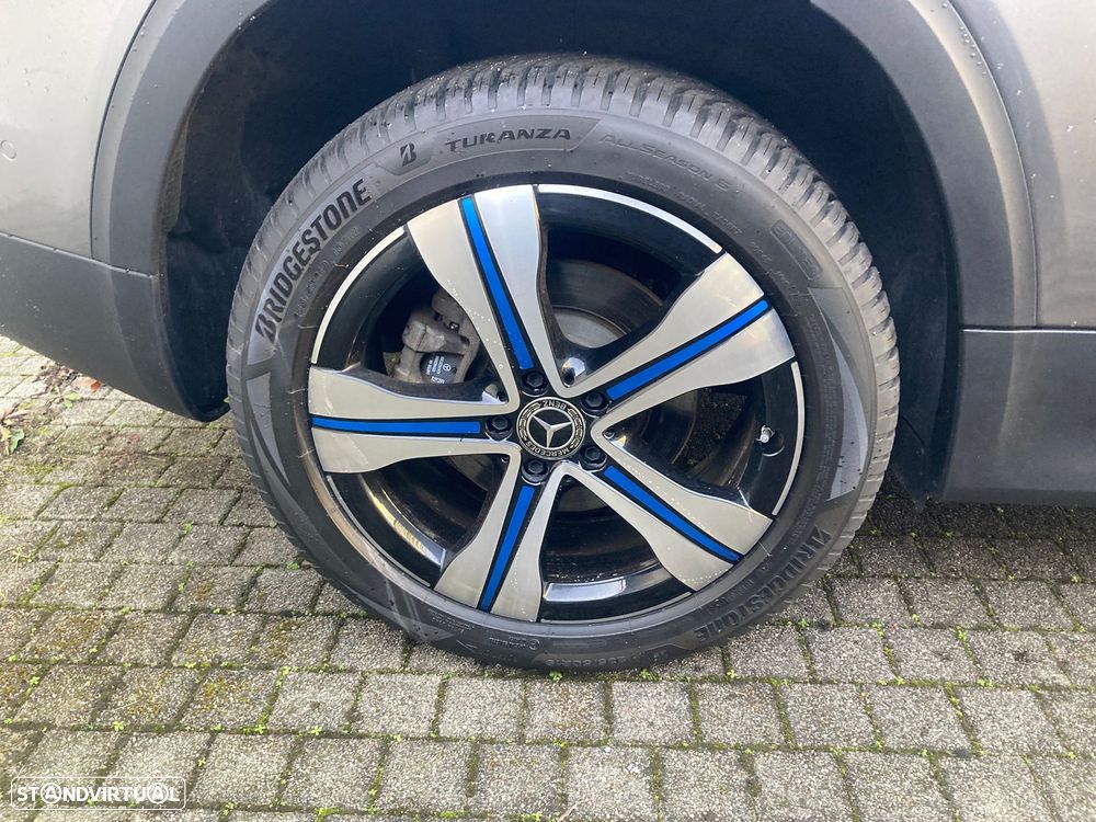 Mercedes-Benz EQB 250+ - 3