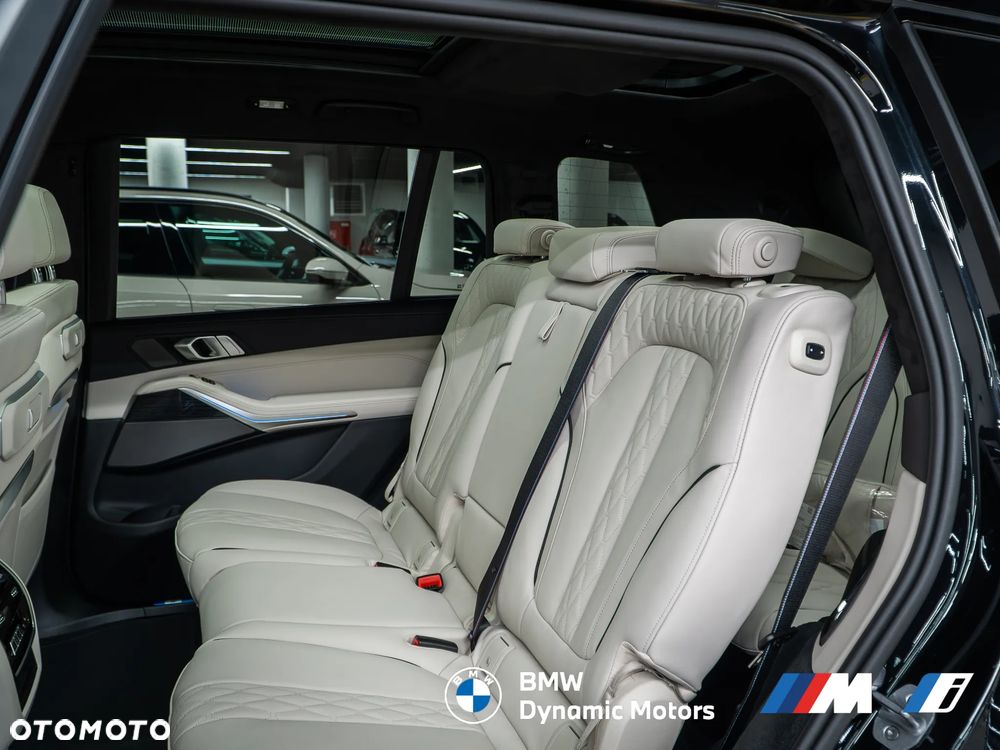 BMW X7 xDrive40d - 27