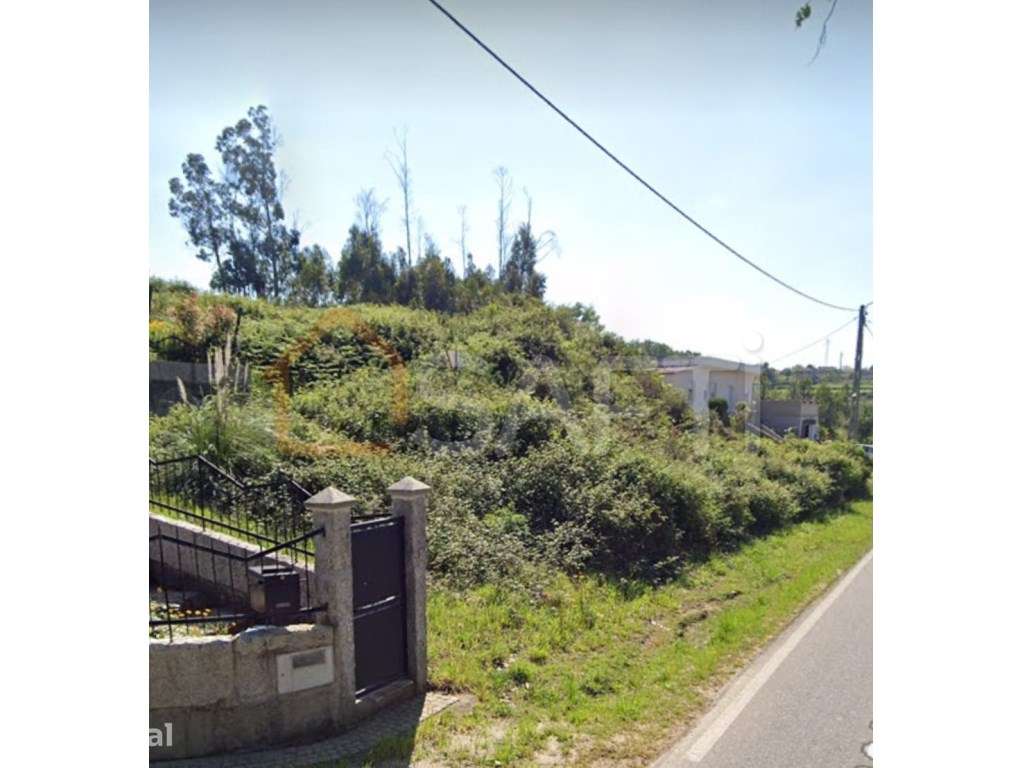Terreno de aptidão construtiva - Grande imagem: 2/2