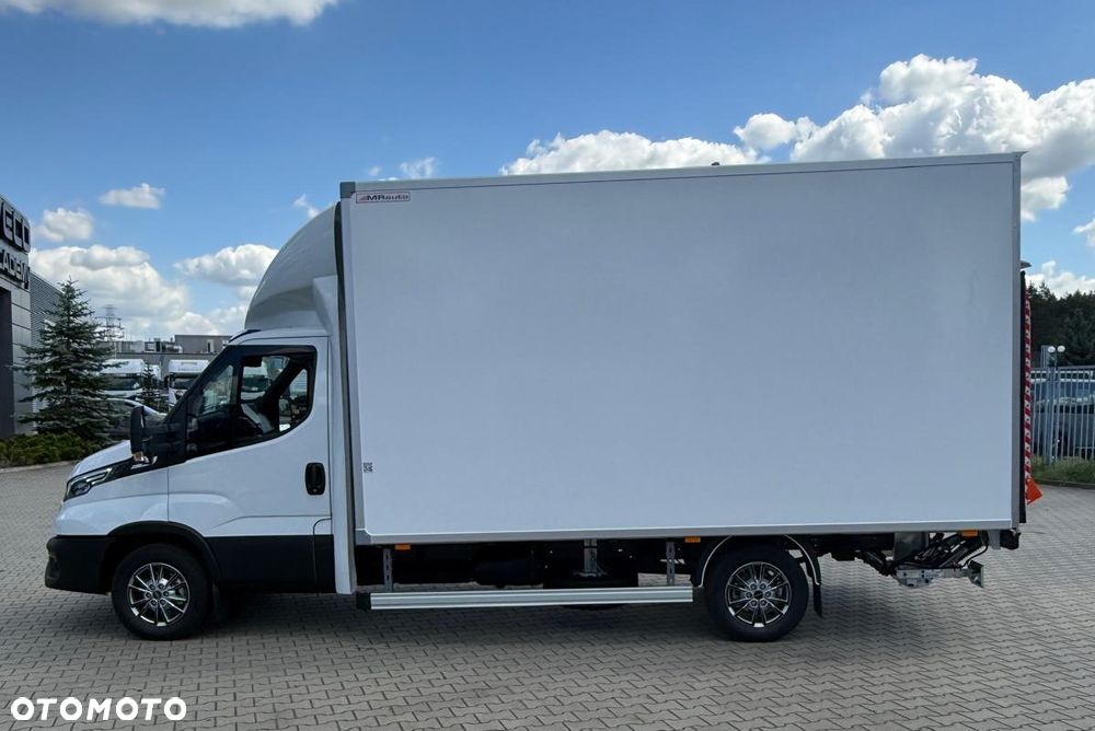Iveco KONTENER Z WINDĄ - SKRZYNIA ZF AUTOMAT - STARA CENA 2026 - 9