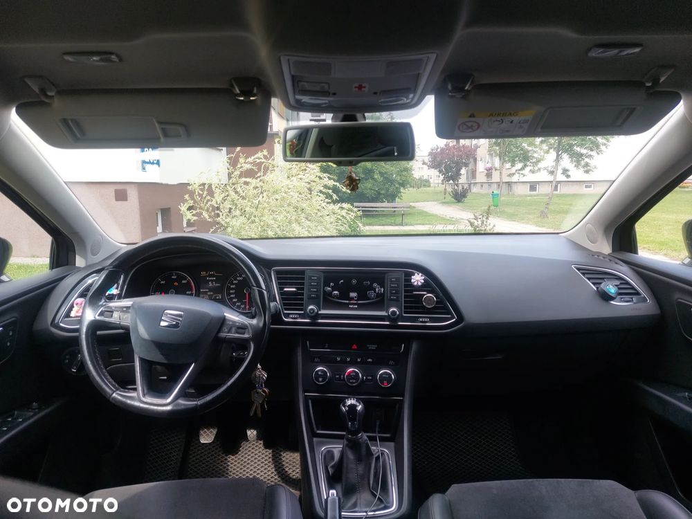 Seat Leon 1.6 TDI ECOMOTIVE Style S&S - 4
