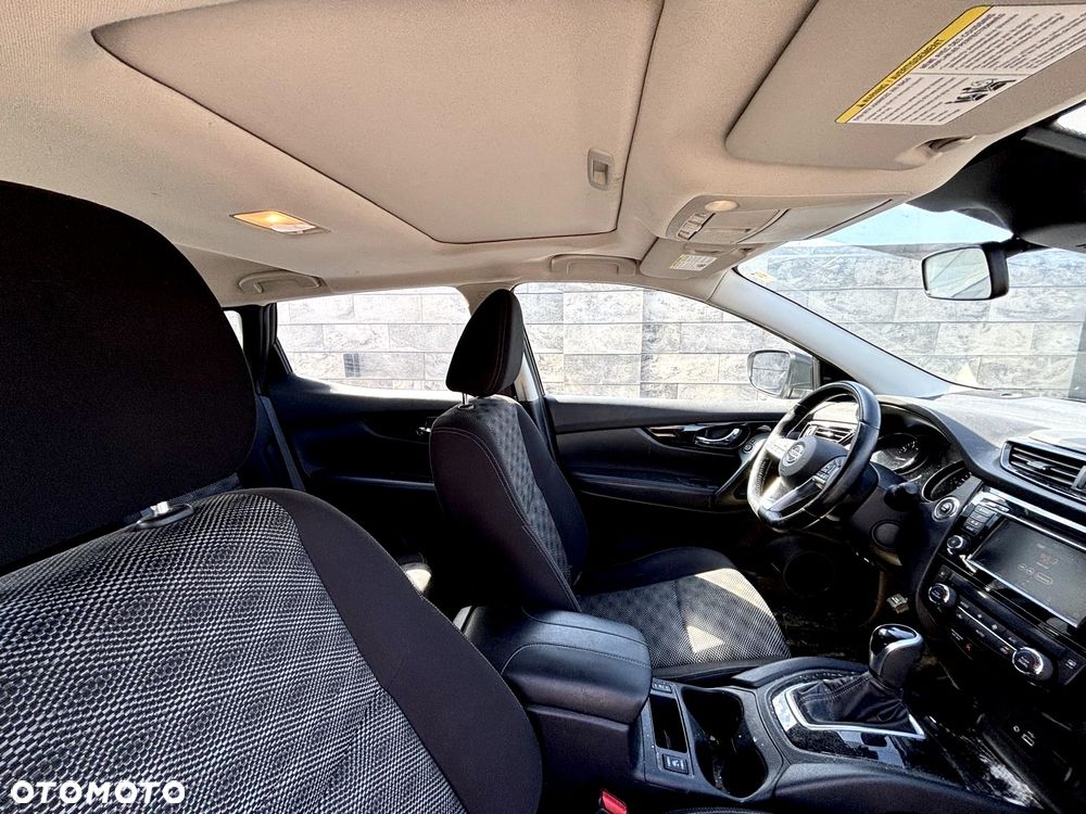 Nissan Qashqai - 10