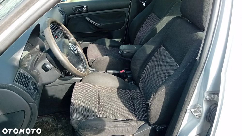 Tylko Części VW Golf IV 1.9 TDI AHF 110KM 81kW hb 5d 97r–06r Lakier LB7Z - 8