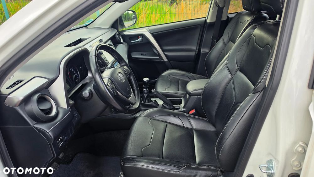 Toyota RAV4 2.0 D-4D 4x2 Start-Stop Edition S+ - 14