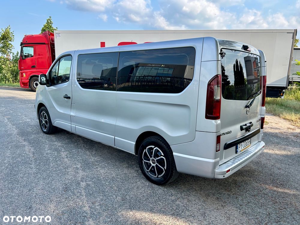 Opel Vivaro - 32
