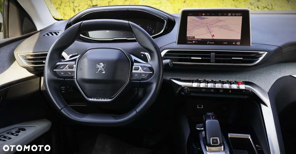 Peugeot 3008 - 12