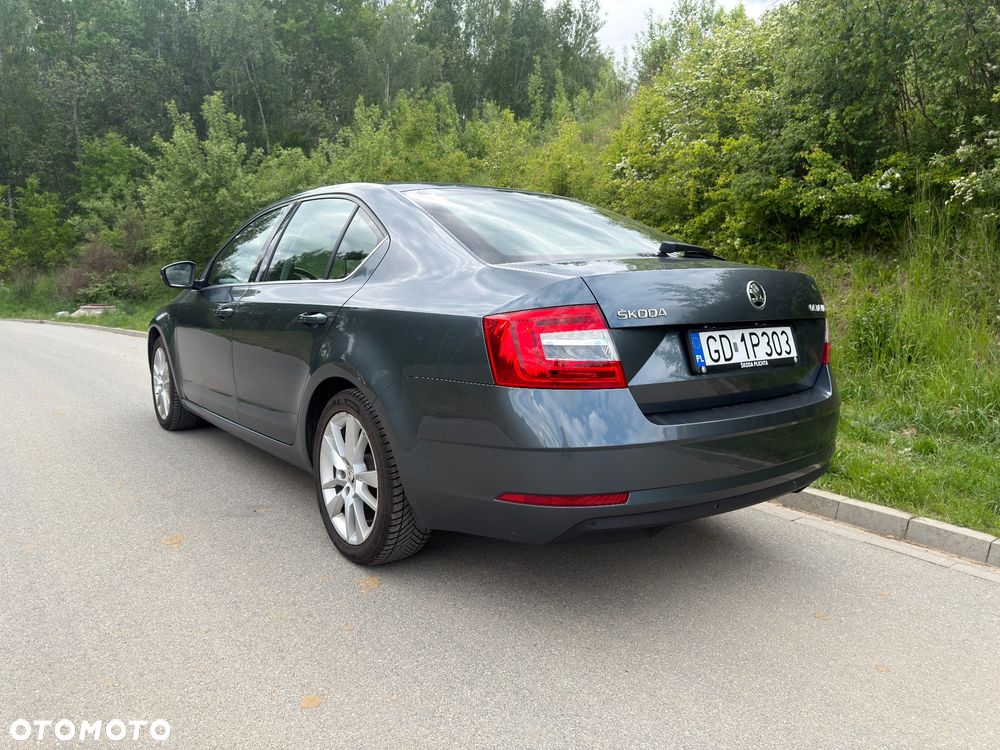 Skoda Octavia 1.4 TSI Style DSG - 5