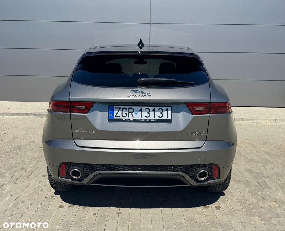 Jaguar E-Pace P200 AWD R-Dynamic SE - 9